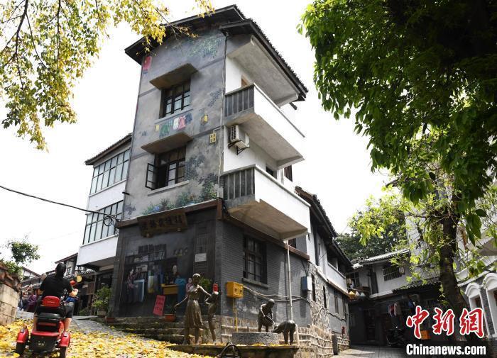 河南方城一学校火灾致13人遇难1人受伤 知情人称系三年级宿舍起火